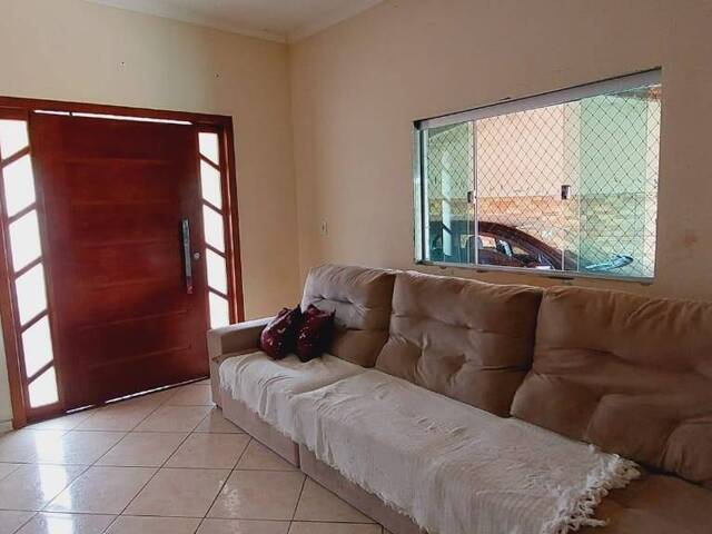 Casa para Venda em Visconde do Rio Branco - 4