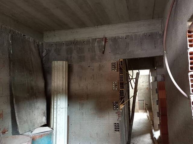 #606 - Apartamento para Venda em Visconde do Rio Branco - MG