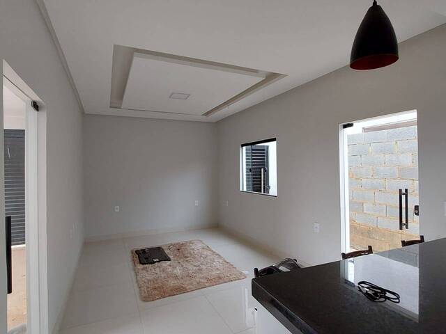 Casa para Venda em Visconde do Rio Branco - 4
