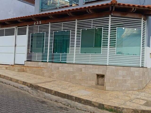 Casa para Venda em Visconde do Rio Branco - 2
