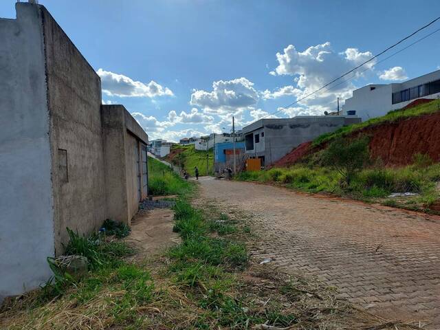 Área para Venda em Visconde do Rio Branco - 5