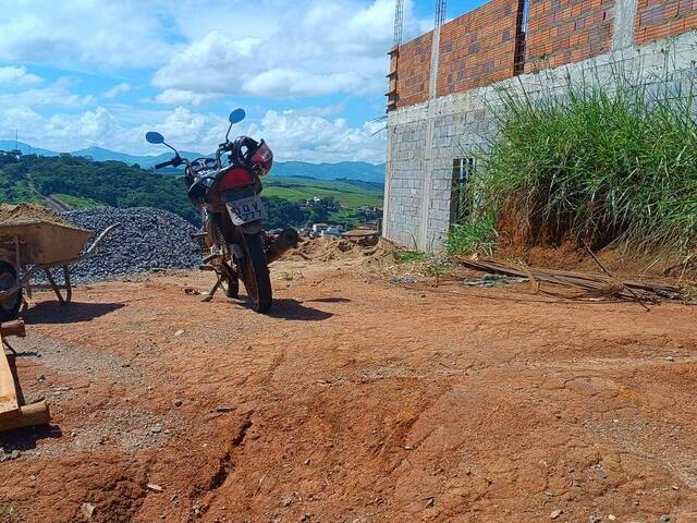 Área para Venda em Visconde do Rio Branco - 5