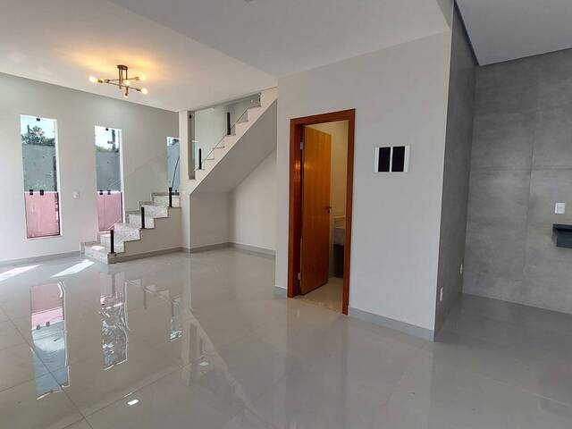 Casa para Venda em Visconde do Rio Branco - 4