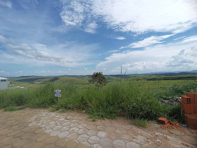 Área para Venda em Visconde do Rio Branco - 3