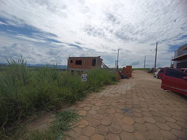 Área para Venda em Visconde do Rio Branco - 4
