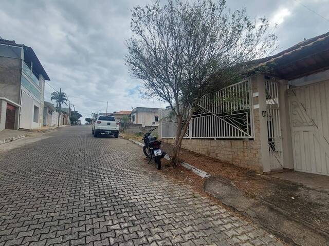 Casa para Venda em Visconde do Rio Branco - 4