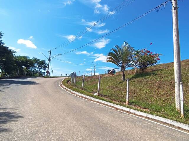 ACESSO AO CONDOMÍNIO