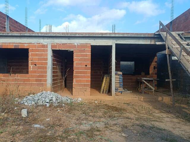 Venda em NEY CAPOBIANGO - Visconde do Rio Branco