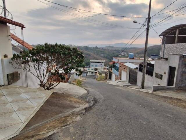Casa para Venda em Visconde do Rio Branco - 2