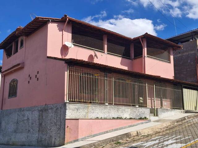 #800 - Casa para Venda em Visconde do Rio Branco - MG