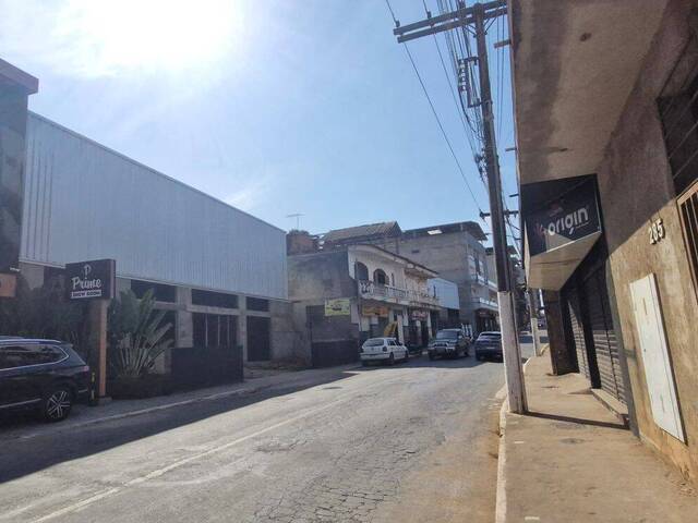 #814 - Sala para Venda em Visconde do Rio Branco - MG