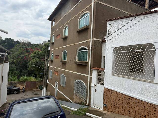 #818 - Casa para Venda em Visconde do Rio Branco - MG