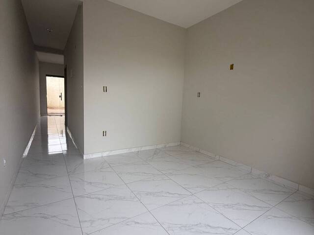 Casa para Venda em Visconde do Rio Branco - 2