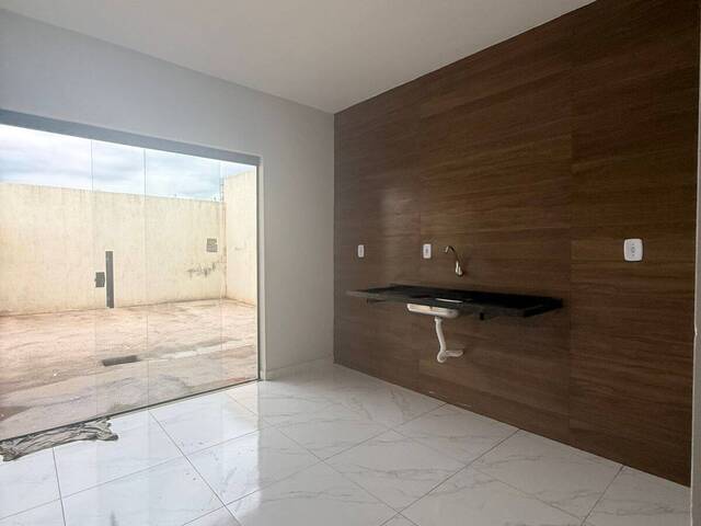 Casa para Venda em Visconde do Rio Branco - 4